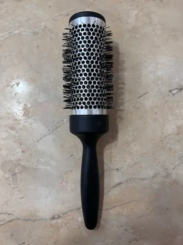 Escova de cabelo metálica profissional
