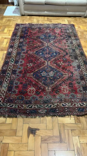 Tapete Estilo Persa/Oriental - 2,50 x 1,60 m
