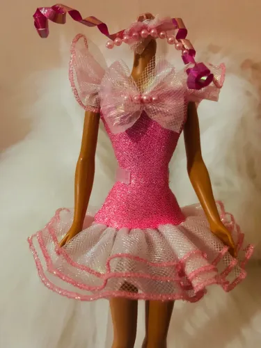 Vestido da Barbie Pretty Surprise de 1991