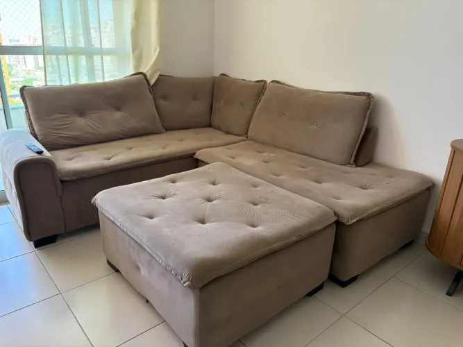 Sofa grandao, e sofisticado.
