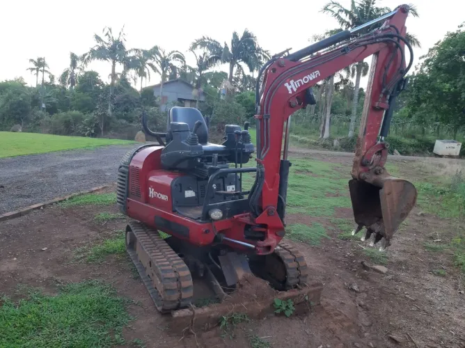 Miniescavadeira 1.7 ton funcionando tudo!