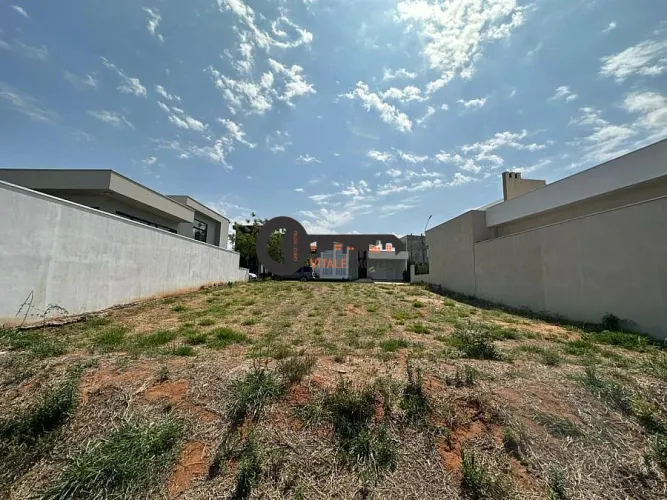 TERRENO À VENDA COM 492m²/RESIDENCIAL SOLARES- TERRA NOVA/PP