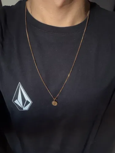 Escapulário Disick Dourado Key Design - Aço inoxidável 