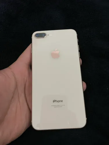 iPhone 8 Plus