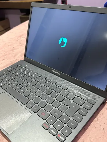 Notebook Positivo Motion Gray Q4128C-S ? Excelente Estado / Pronto para Usar