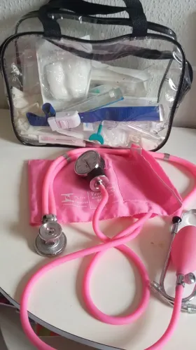 Vendo Kit de Enfermagem 