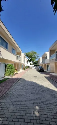 Casa com 3 quartos à venda, 118 m² por R$ 714.000 - Itaipu - Niterói/RJ