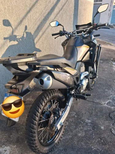 MOTO IMPECÁVEL