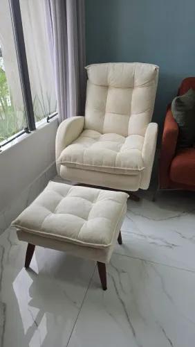 Poltrona Premium + Puff - Giratória 360° e Balanço
