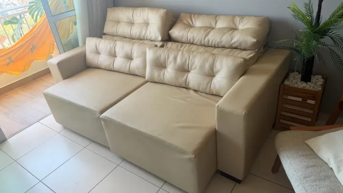 Sofá retrátil com tecido factor