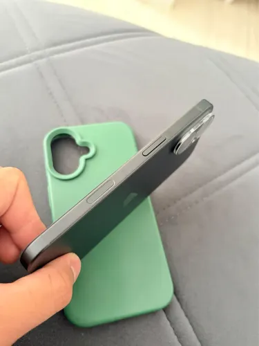 IPHONE 16 128GB