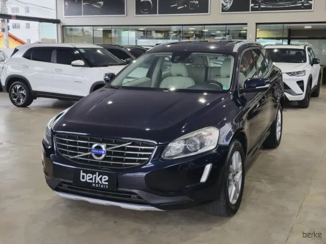 Volvo XC 60 T-5 Momentum 2.0 245cv FWD 5P 2017