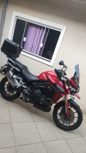 Vendo moto Triump Tiger Explorer !