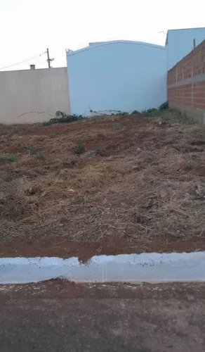 Vendo terreno em Nuporanga