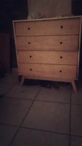 Cômoda 4 gavetas