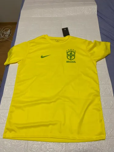 Camiseta Brasil DryFit - Amarela