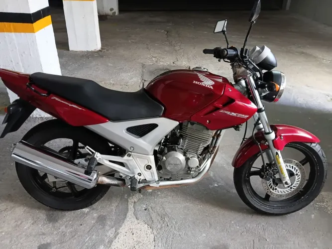 Honda cbx 250 