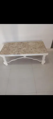 MESA DE CENTRO CLÁSSICA 