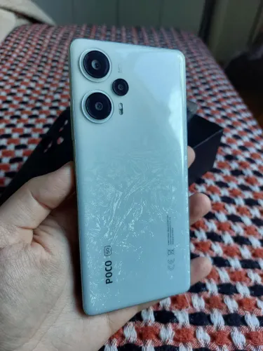 POCO F5 12gb/256gb Branco - PERFEITO - Xiaomi