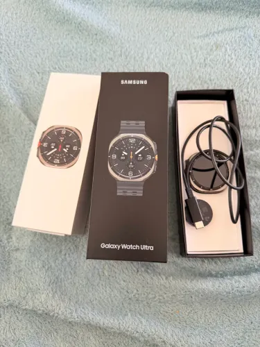 SAMSUNG WATCH 25 