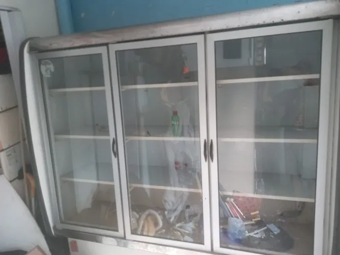 Espositor de frios 3 portas perfeito gelando