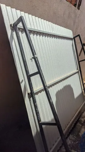 Tolto de telhas