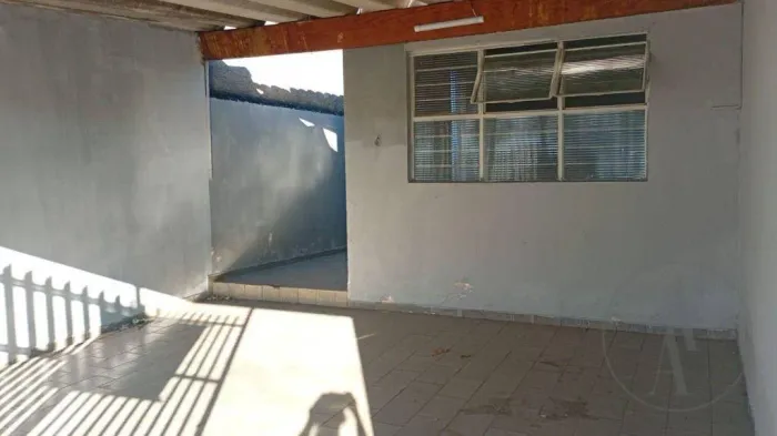 Casa com 2 dormitórios para alugar, 70 m² por R$ 1.600/mês - Jardim Guaíba - Sorocaba/SP