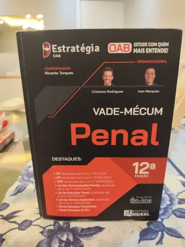 VADE-MÉCUM PENAL ESTRATÉGIA OAB -R$90,00 | PRATICAMENTE NOVO 