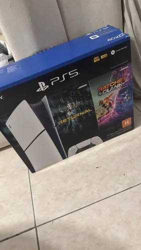 Ps5 slim com caixa cabo e controle original semi-novo muito bem cuidado