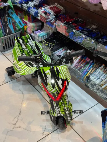 Triciclo patinete Elétrico Drift 350w Bluetooth Até 100kg