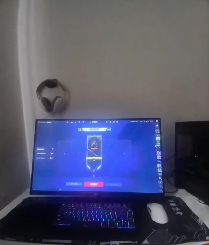 PC Gamer Completo Ryzen 5 5500X3D + RTX 5060 Ti 8GB + Monitor 180Hz