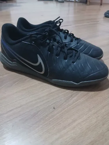 Nike Tiempo Academy 41