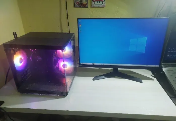 PC Gamer Ryzen 5 5600G + Monitor LG UltraGear 180Hz 24