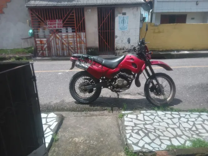 Vendo as peças dessa moto