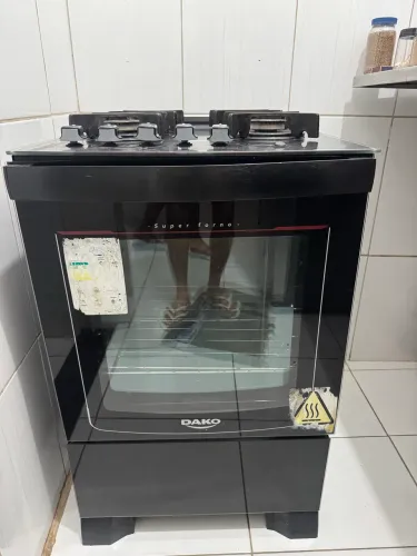 Fogão 04 bocas em perfeito estado + forno - Semi Novo
