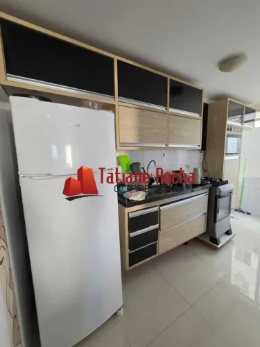 Alugo excelente apartamento térreo mobiliado no Condomínio Santana Tower II.