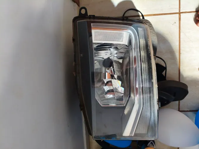 Farol delivery vw
