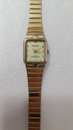 relógio de pulso feminino vintage da Orient 3 estrelas