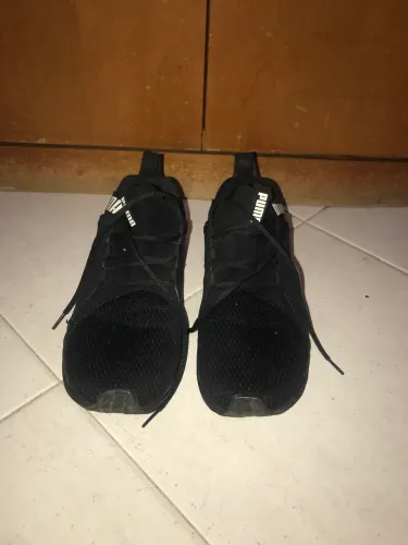 Tênis puma Anzarun lote bold cor preto 42- USADO