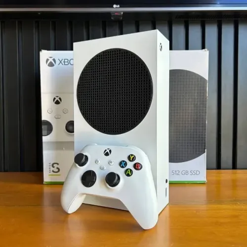 Xbox Series S 512GB SSD Muito Conservado Completo Com Caixa