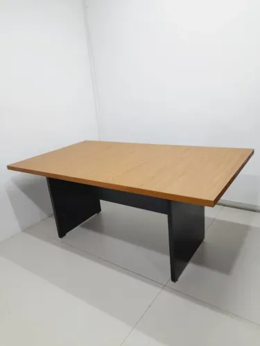 Mesa de reunião para escritório