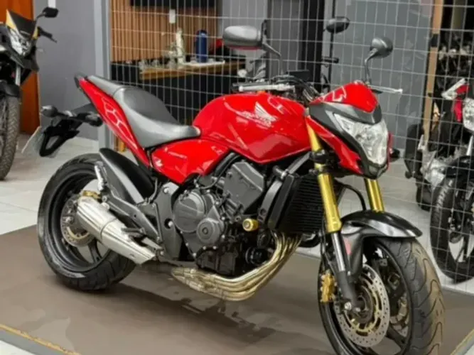 HONDA CB 600F HORNET