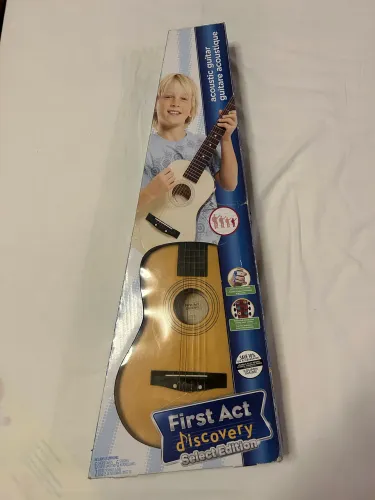 Violão first act discovery edition