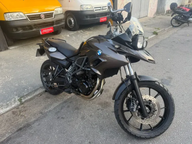 BMW F700 FS 2018 muito nova