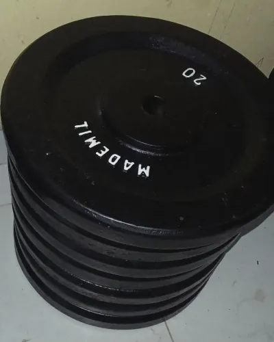 Anilhas de Aço de 20 kg / Peso / Treino / Musculação / Crossfit  / Academia. 