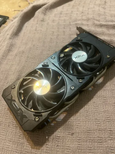 Placa de vídeo radeon r9 380 4gb