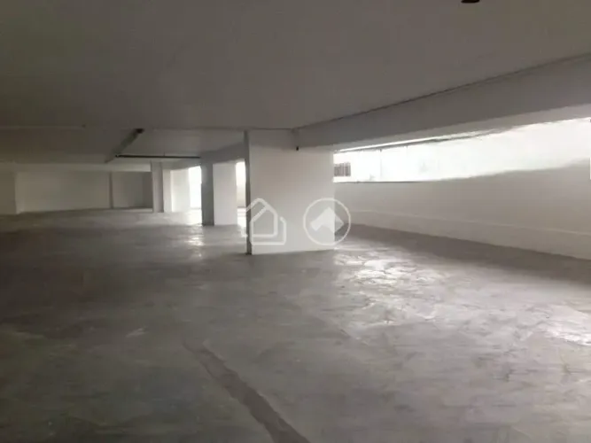 Sala comercial no Carmo de Belo para Aluguel