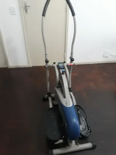 Aparelho elíptico polishopp
