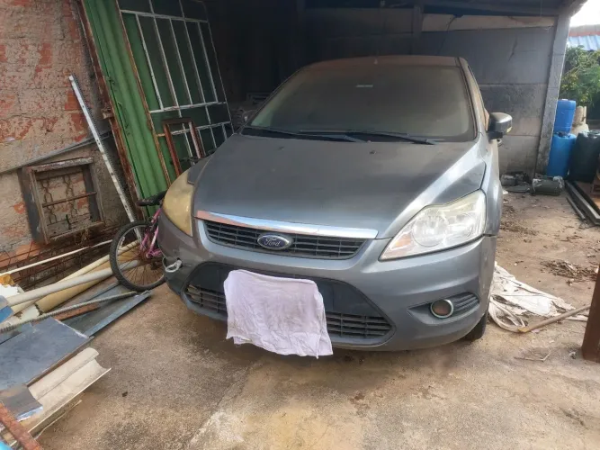 Ford Focus Sedan 2.0 16v/2.0 16V Flex 4P Aut. 2012