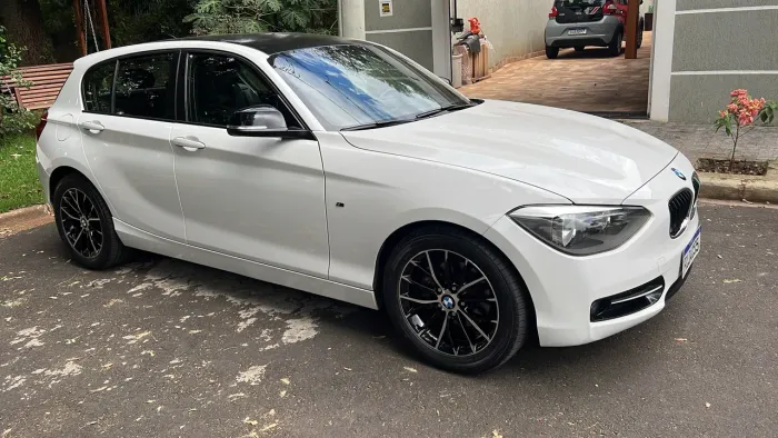 BMW 118IA / Urban/sport 1.6 TB 16V 170cv 5P 2014